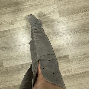 Gray over the knee Women's Boots.